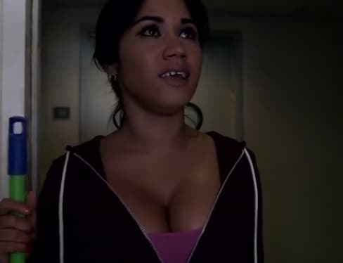 Eva Saldana and Angelina Cleans